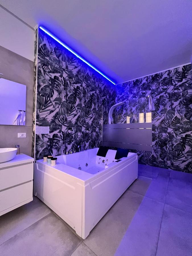 Ca Foscari Harmony Jacuzzi Lejlighed Milano Eksteriør billede